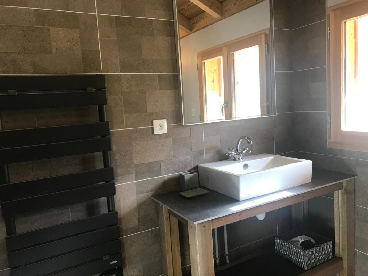 Chalet Barbara With Swimming Pool In The Heart Of Oisans Le Bourg-dʼOisans Exterior foto