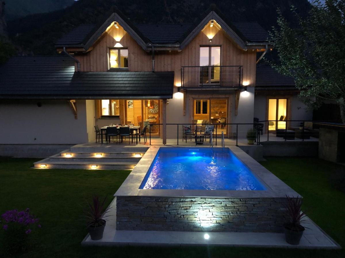 Chalet Barbara With Swimming Pool In The Heart Of Oisans Le Bourg-dʼOisans Exterior foto