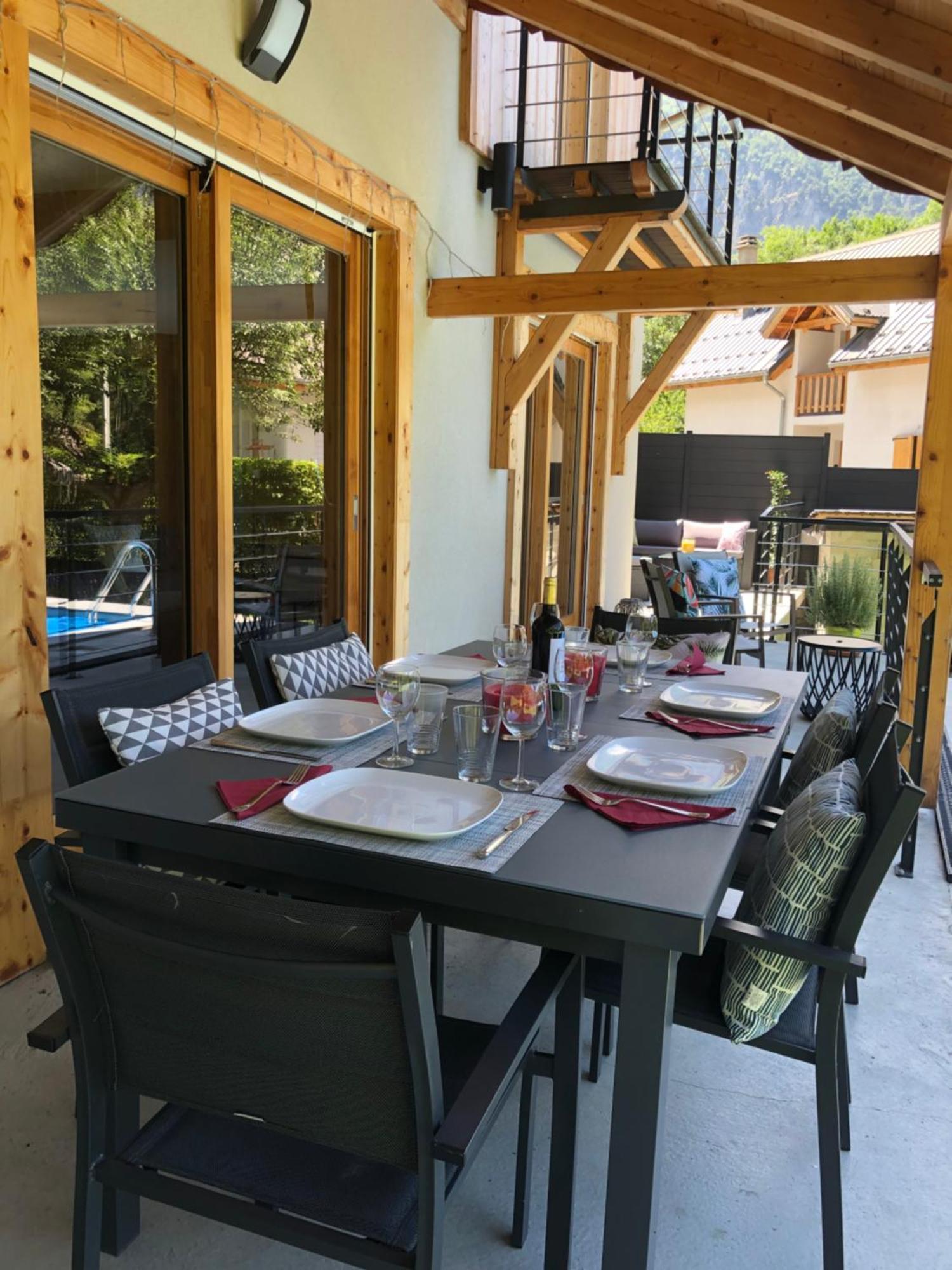 Chalet Barbara With Swimming Pool In The Heart Of Oisans Le Bourg-dʼOisans Exterior foto